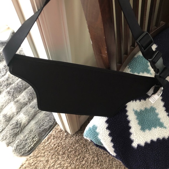 Fanny Pack - Picture 2 of 3